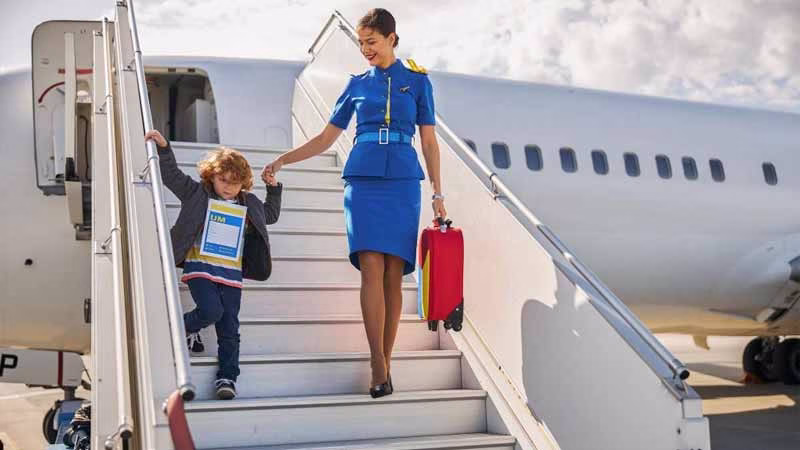 Dịch vụ trẻ em đi một mình (UM – Unaccompanied Minor)