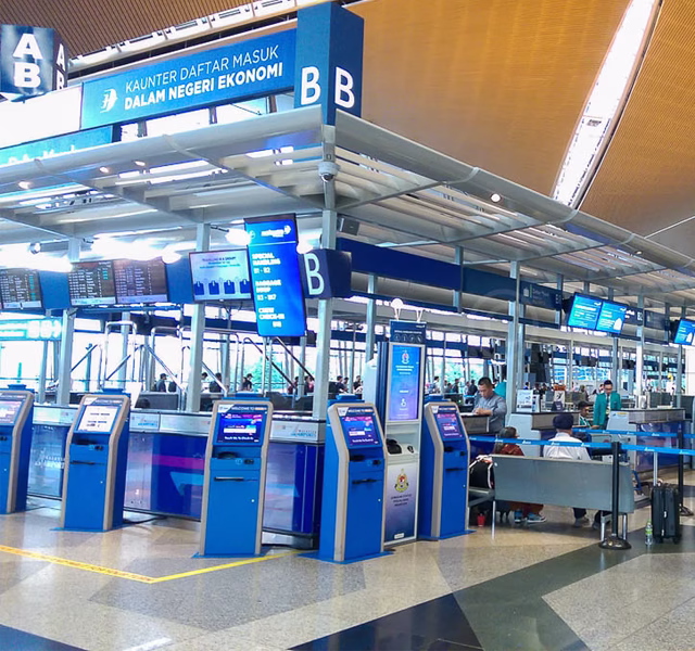 MALAYSIA AIRLINES - check in malaysia airlines
