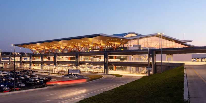 Pittsburgh International Airport (PIT)