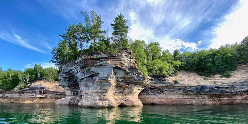 Vé máy bay đi Michigan