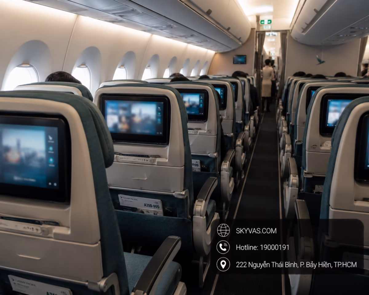 Ghế ngồi hạng phổ thông Cathay Pacific